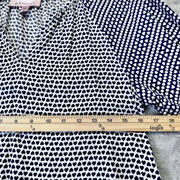 Philosophy Republic Clothing Women's Navy Heart Print Blouse XS Anthropologie - Picture 8 of 8